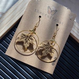 Beige leaf polymer clay earrings